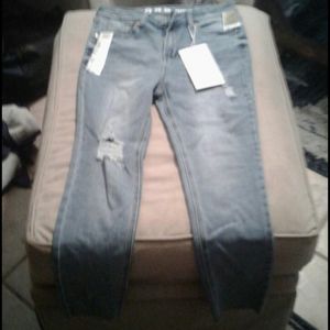 I am selling S.O.N.G high rise skinny ankle jeans